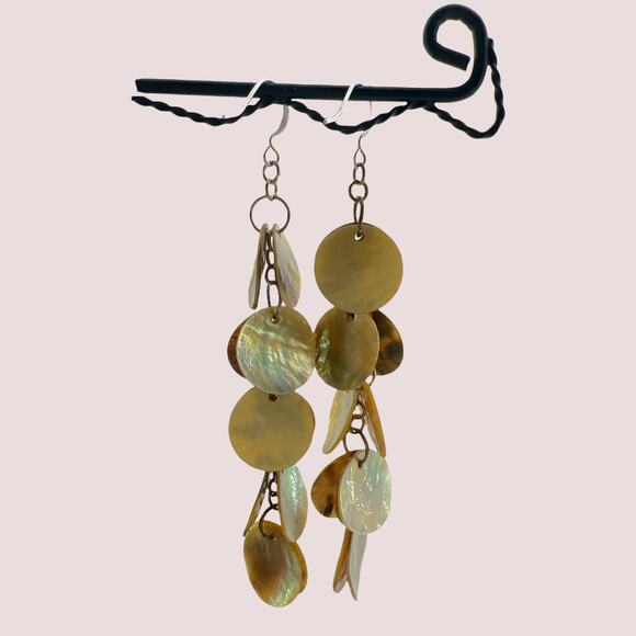 Gold Large Shell Earrings on Gold Tone Wires - Picture 2 of 4
